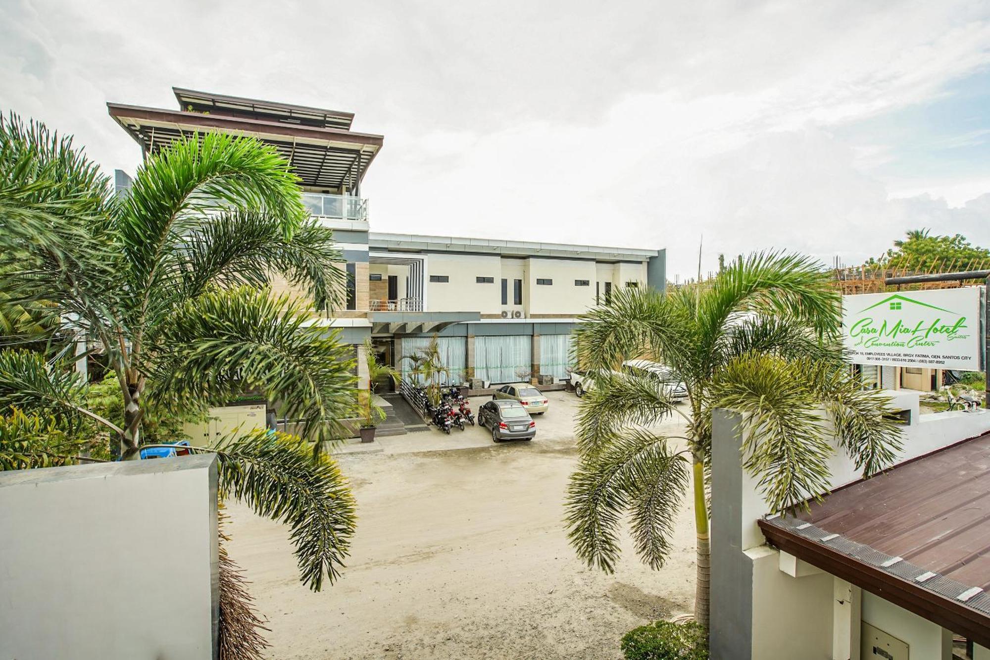 Oyo 489 Casa Mia Hotel Suites General Santos City Экстерьер фото
