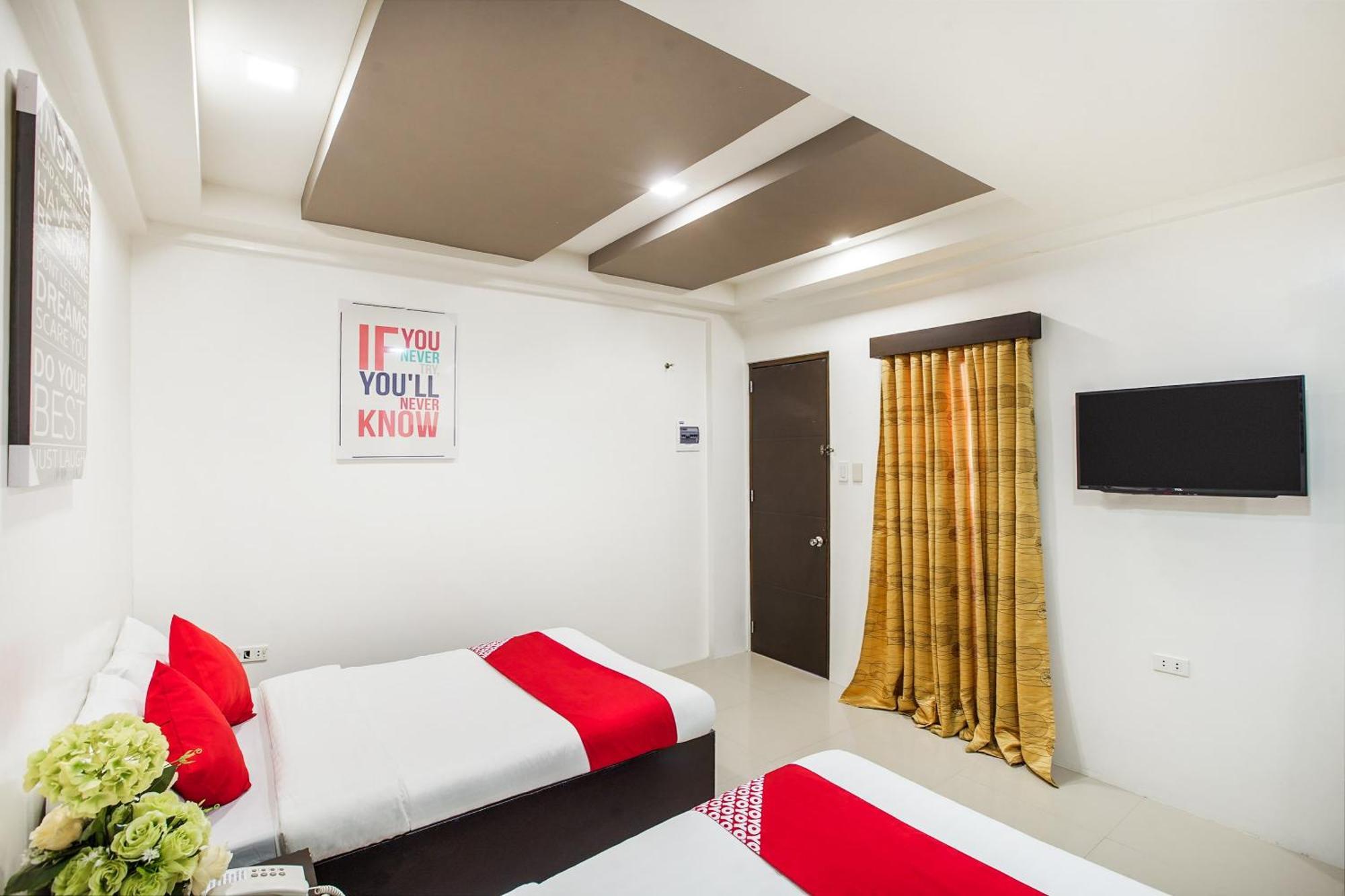 Oyo 489 Casa Mia Hotel Suites General Santos City Экстерьер фото
